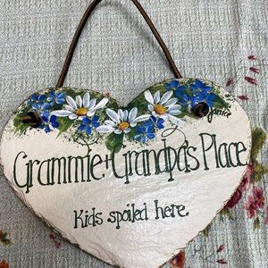 Slate Wall Plaque For Grandparents Painted Floral  Grammie & Grandpa’s Place